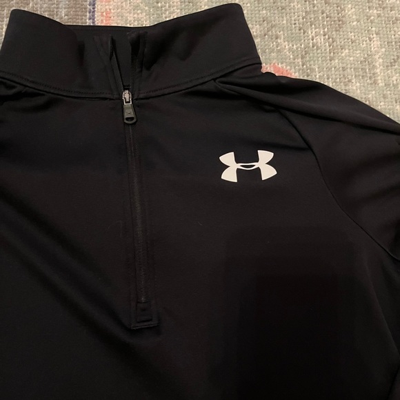 Boys Under Armour Lightweight Pullover - Picture 2 of 2